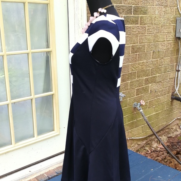 Sold - Picture 2 of 4